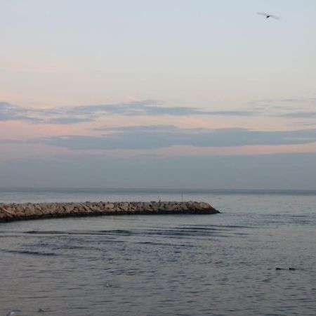 Appart Dans Maison 2 Km De La Plage Villeneuve-Loubet Ngoại thất bức ảnh