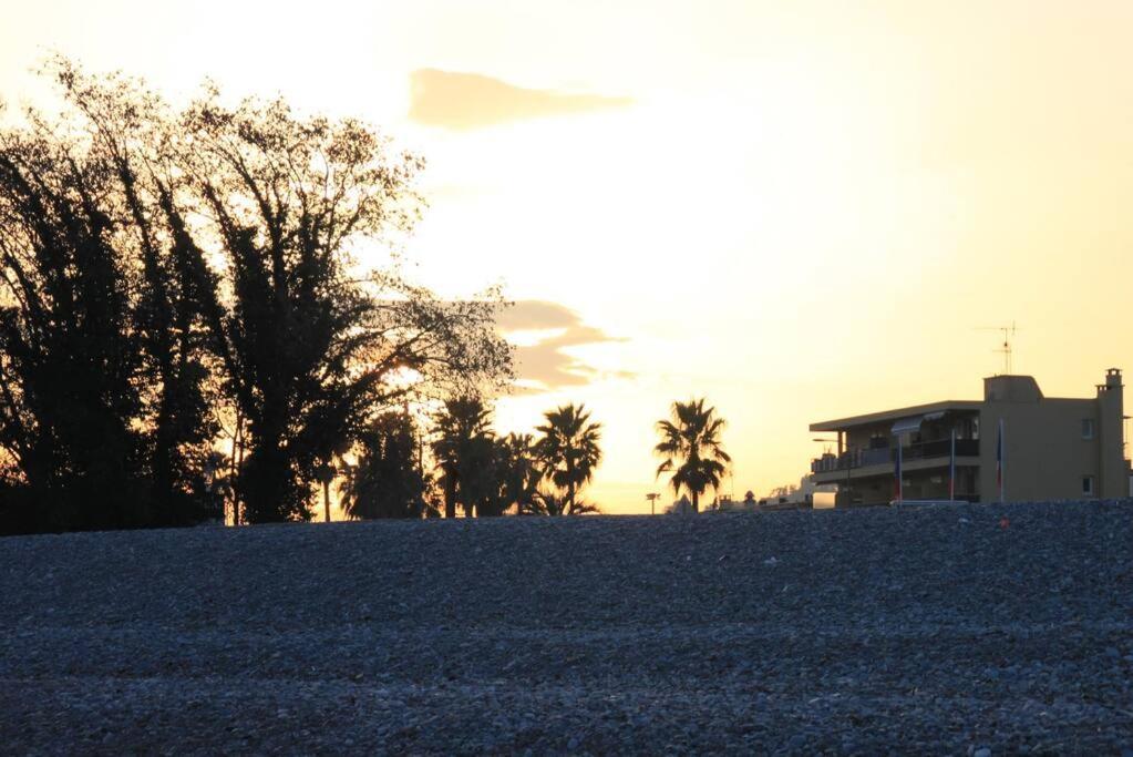 Appart Dans Maison 2 Km De La Plage Villeneuve-Loubet Ngoại thất bức ảnh